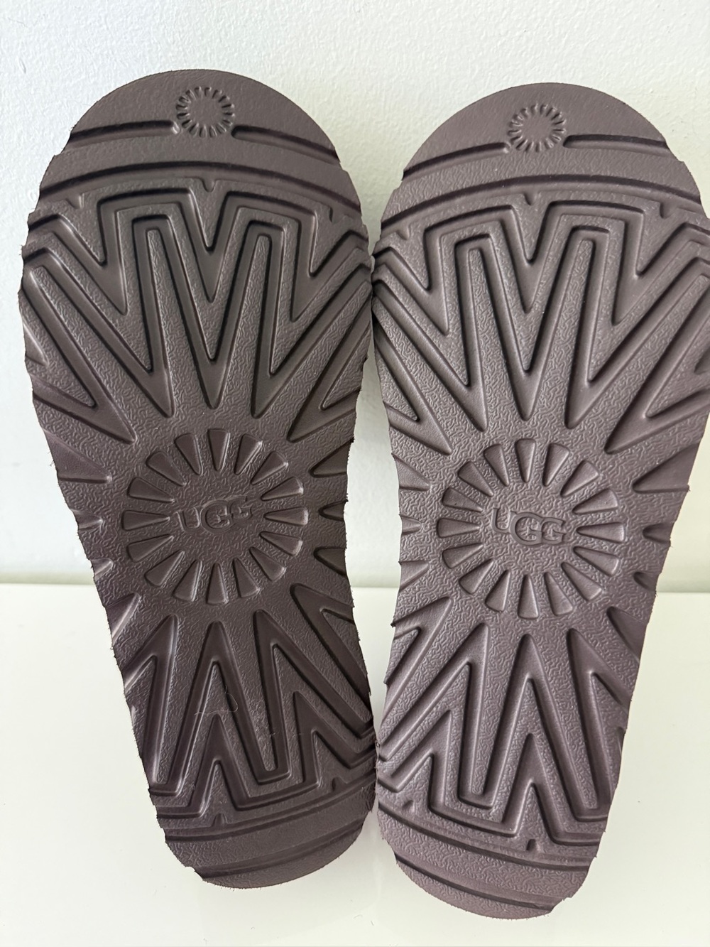 NWOB UGG Tasman Caspian Calf Hair Slipper Mules Shoes Size 9 Animal Print - Picture 6 of 6